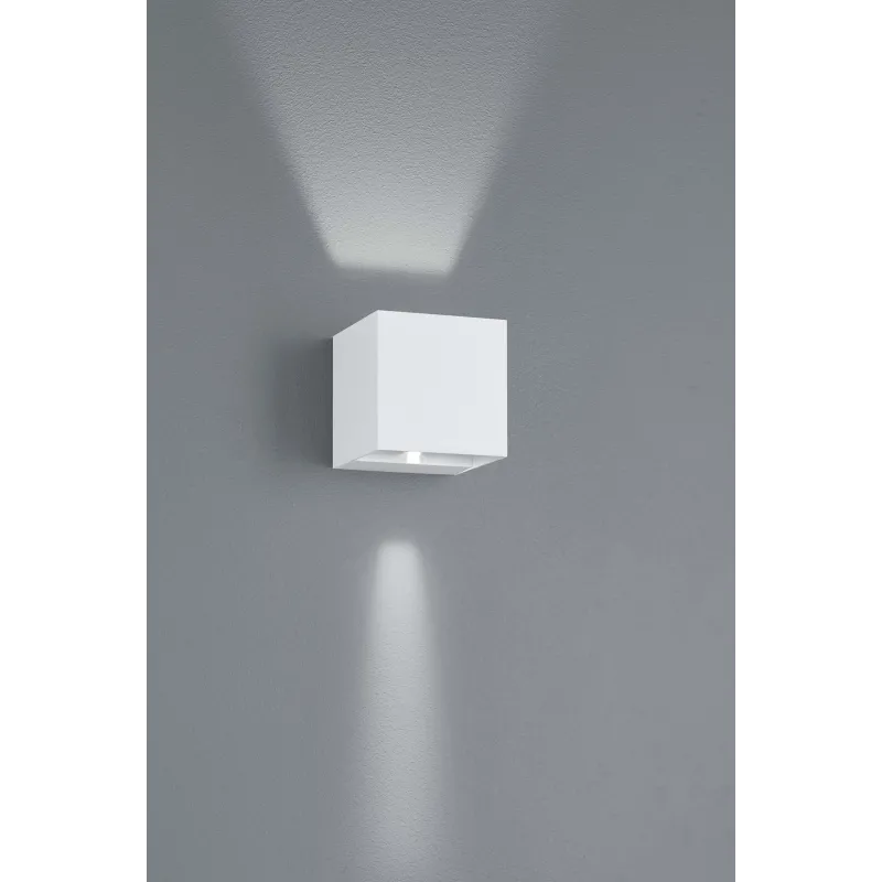 Modern white LED outdoor wall light for balcony veranda TR444